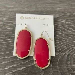 Kendra Scott ‘Danielle’ earrings
